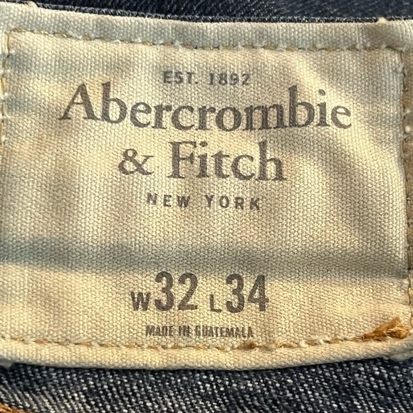 Abercrombie & Fitch Super Skinny 5 in the Fly Jeans - Picture 8 of 9